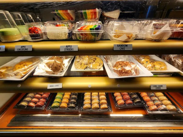 Main Street Sweets Picture 9