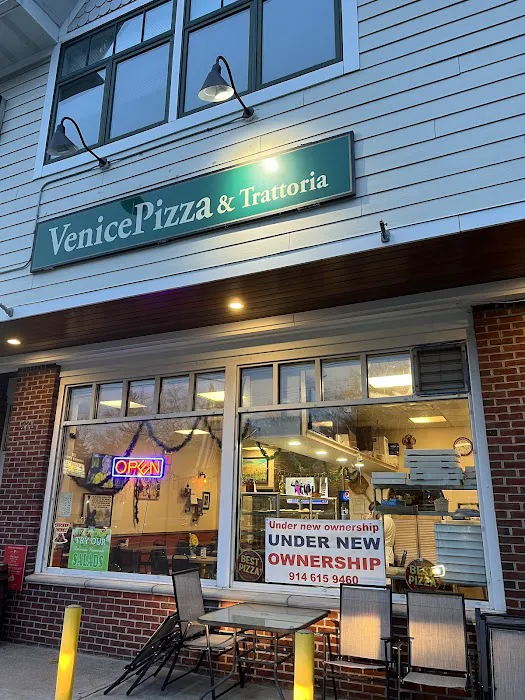 Vinnie’s Pizza & Pasta Picture 7