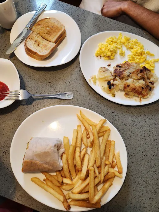 Townhouse Diner Picture 3