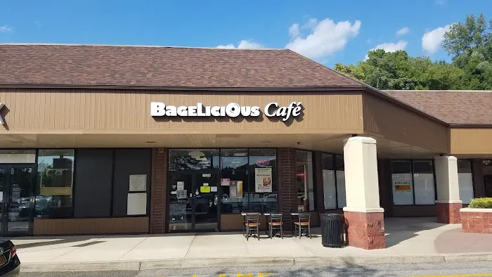 Bagelicious Cafe Picture 1