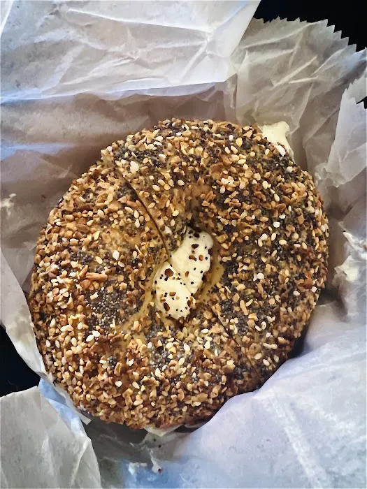 Bagelicious Cafe Picture 4