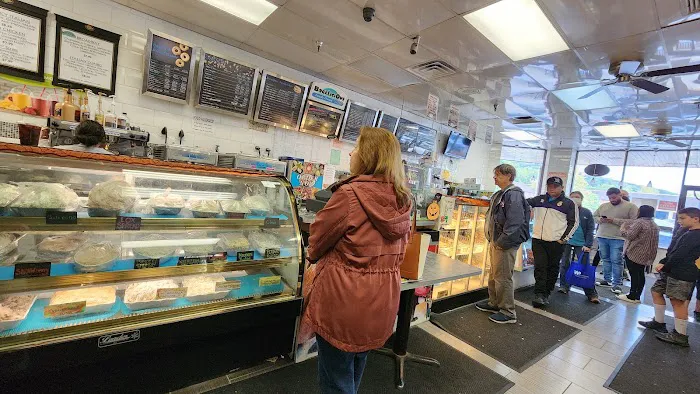 Bagelicious Cafe Picture 9