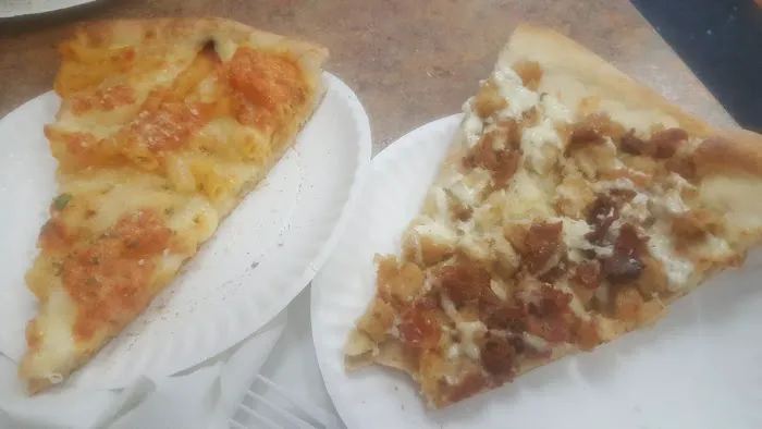 Sal's Pizza & Pasta Picture 6