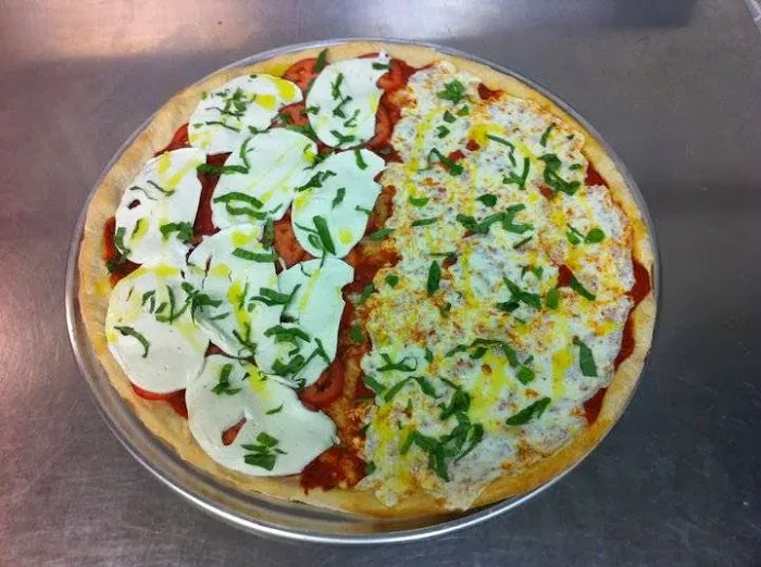 Sal's Pizza & Pasta Picture 9