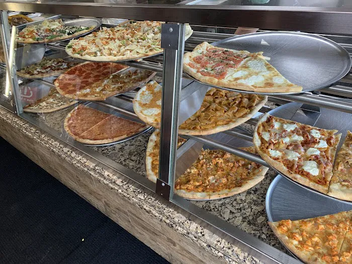 Dino's Pizzeria Picture 5
