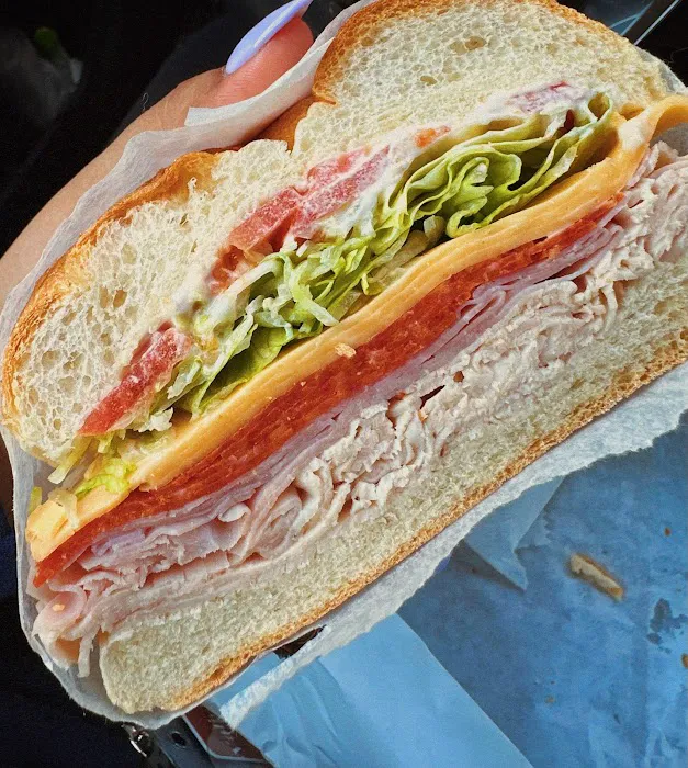 Chris' Deli Picture 3