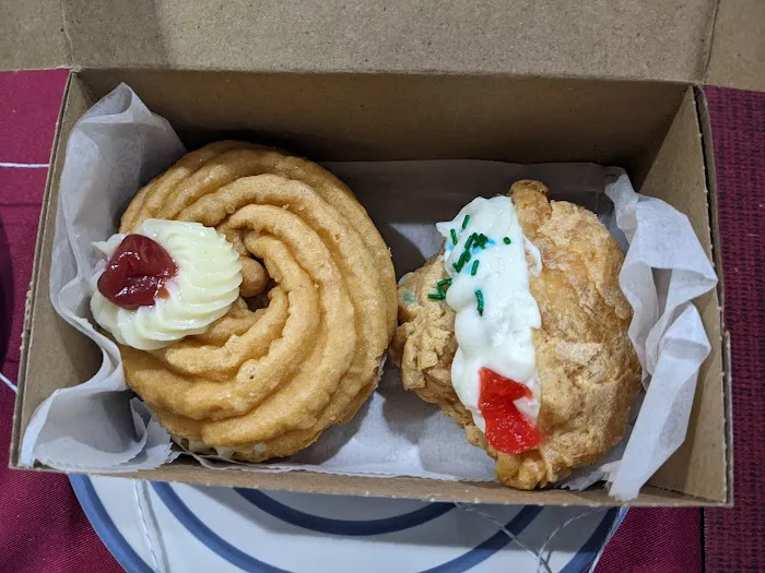 Artuso & Sons Bakery Picture 3