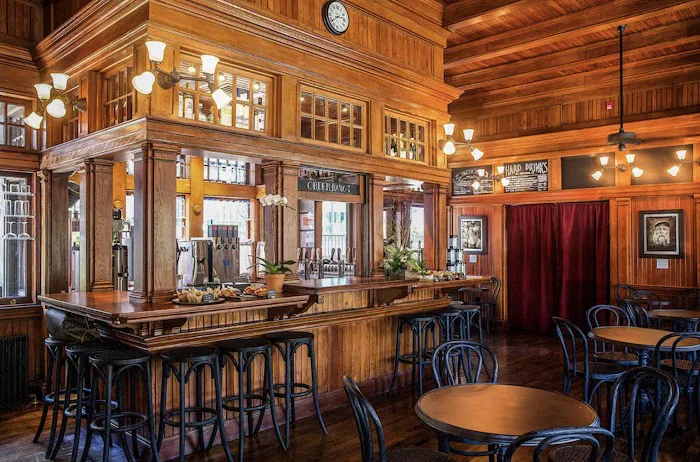 Bobo's Cafe Picture 2