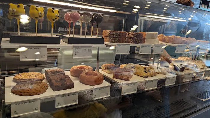 Starbucks Picture 10