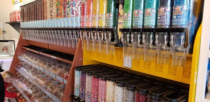 Frannie's Goodie Shop Picture 3