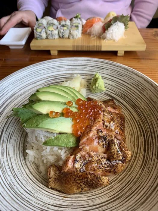 Waka Asian Bistro Picture 6