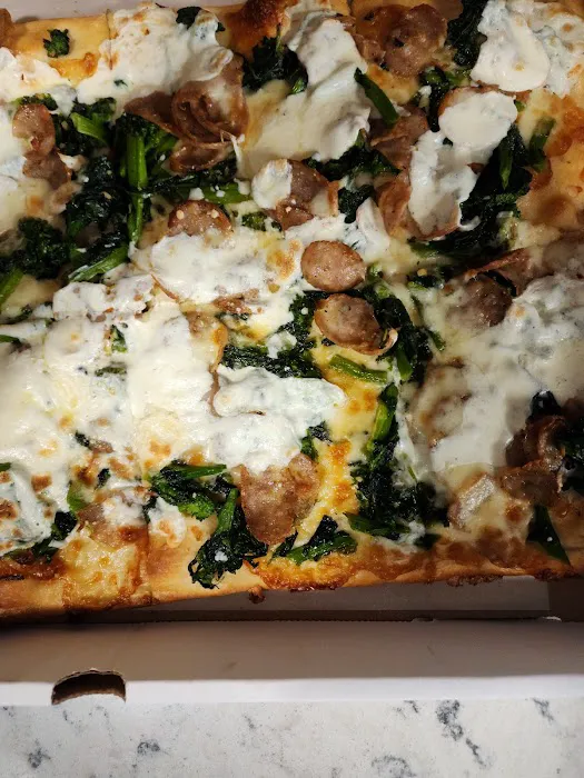 Margherita Pizza Picture 10