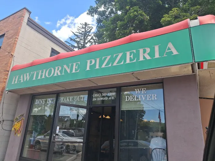 Hawthorne Pizzeria Picture 6