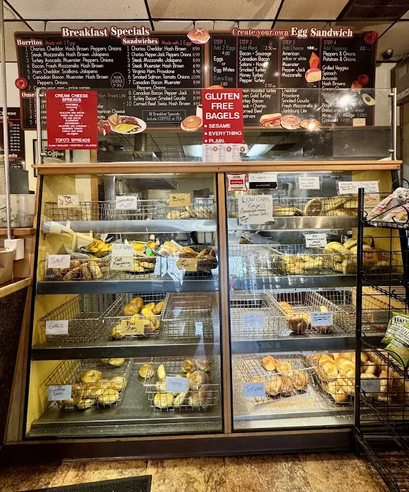 Lenny's Bagels Picture 7