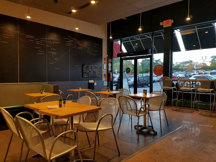Chopt Creative Salad Co. Picture 6