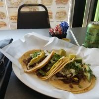Four Guys Deli and Grocery ico