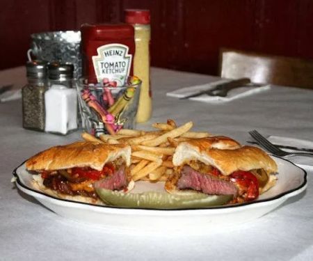Sam's Bar and Grill