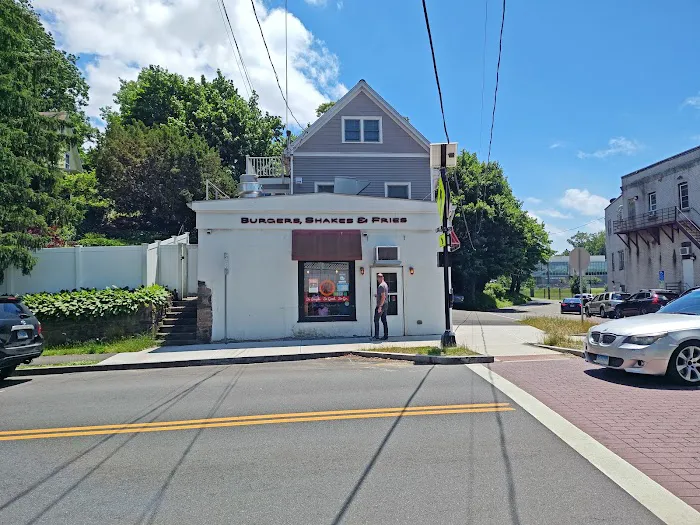 Burgers, Shakes & Fries Picture 10