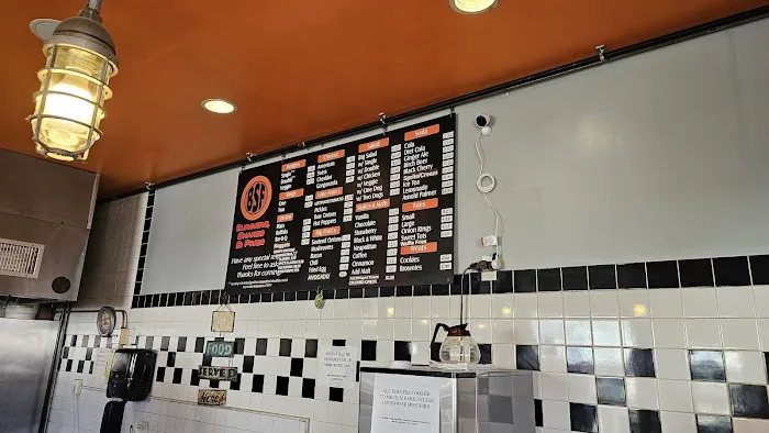 Burgers, Shakes & Fries Picture 2