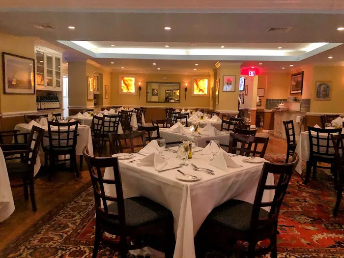 Alba's Restaurant Picture 6