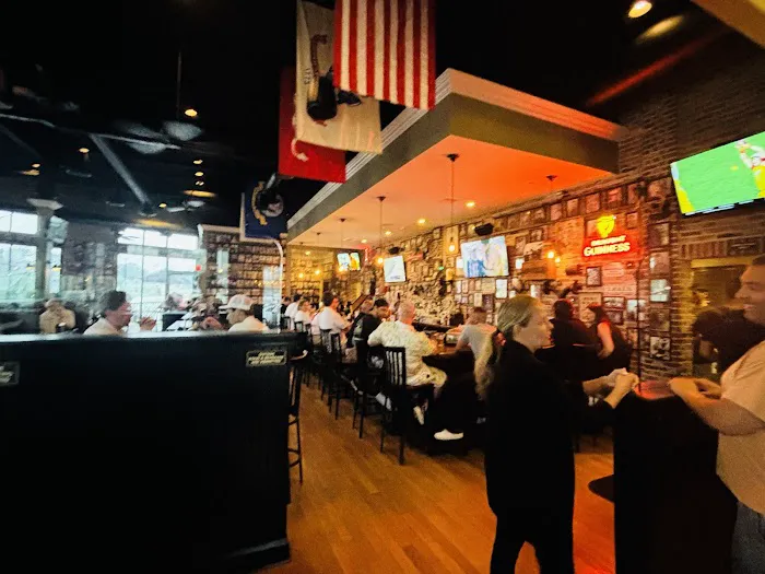 Colony Grill Picture 3