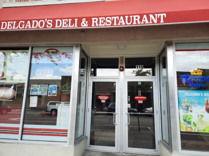 Delgado's Deli & Restaurant Picture 8