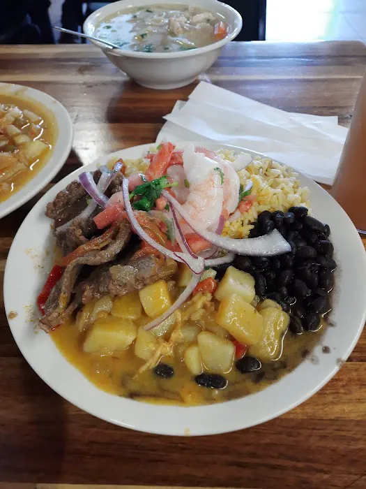 Delgado's Deli & Restaurant Picture 5