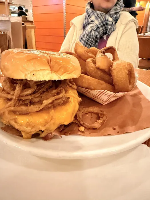 Burgers Shakes and Fries Picture 5