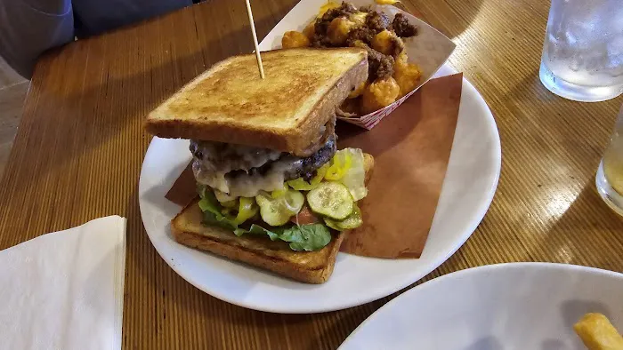 Burgers Shakes and Fries Picture 1