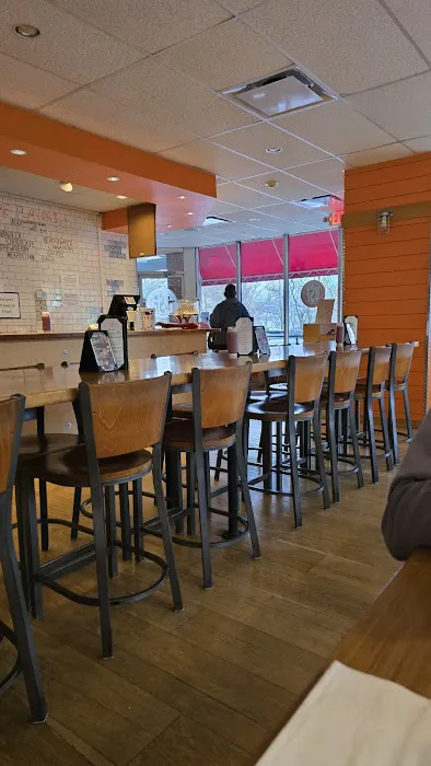 Burgers Shakes and Fries Picture 7