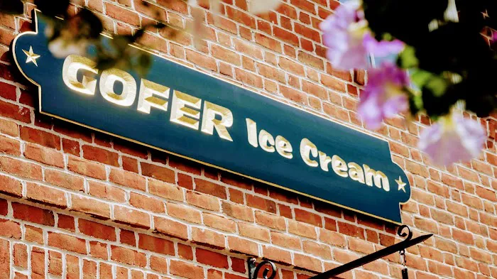 Gofer Ice Cream Darien Picture 1