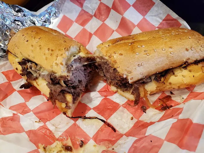 Uncle's Deli Picture 10