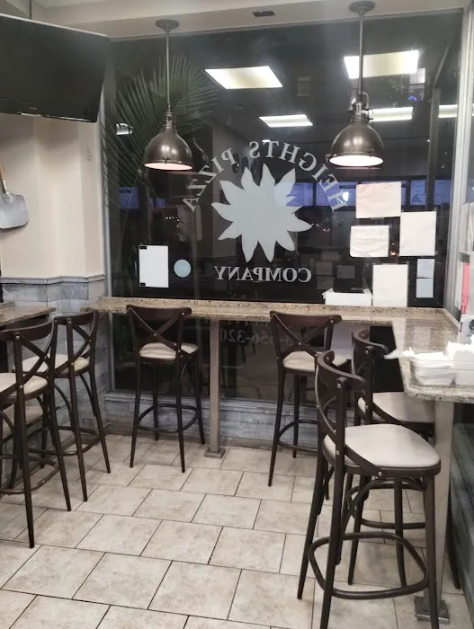 Heights Pizza Company Picture 4