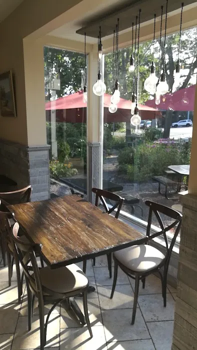 Heights Pizza Company Picture 6