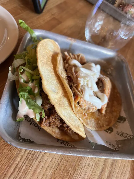 Bodega Taco Bar Picture 8
