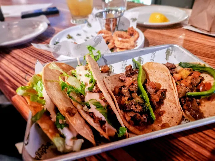 Bodega Taco Bar Picture 3