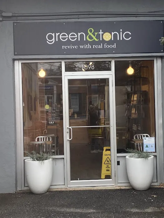 Green & Tonic Picture 3