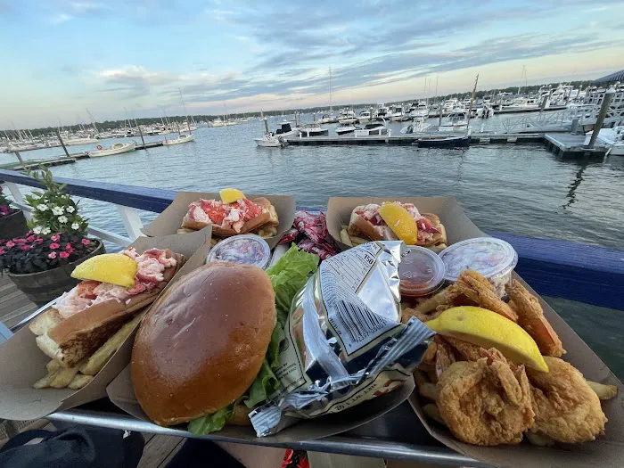 Butler's Flat Clam Shack Picture 10