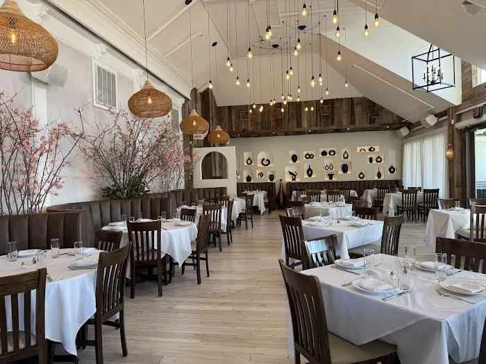 The Cove Restaurant & Oyster Bar Picture 5