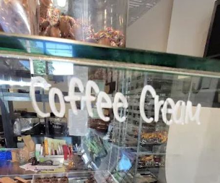 COCO Confections and Coffee