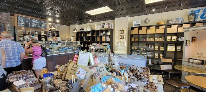 COCO Confections and Coffee Picture 5
