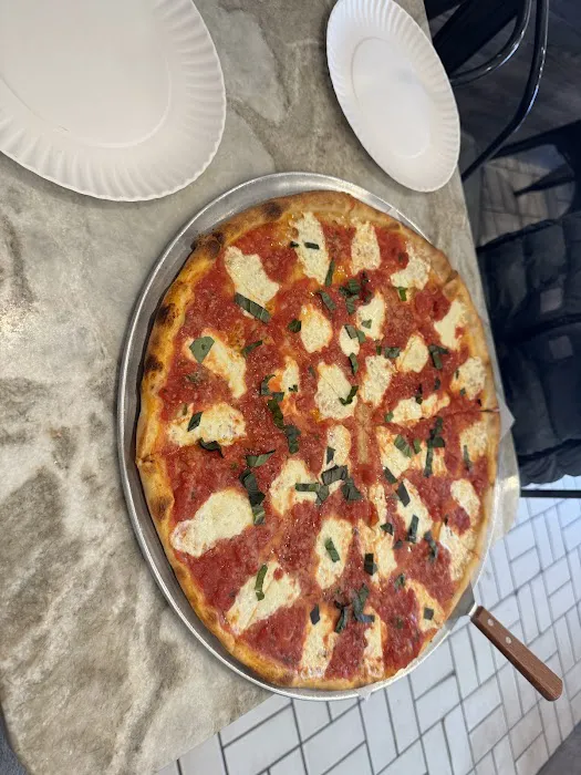 Carlo’s Pizza of Glen Head Picture 2