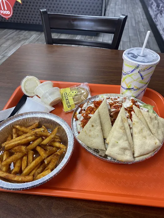 Naz's Halal Food - Glen Cove Picture 9