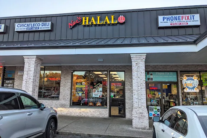 Naz's Halal Food - Glen Cove Picture 2