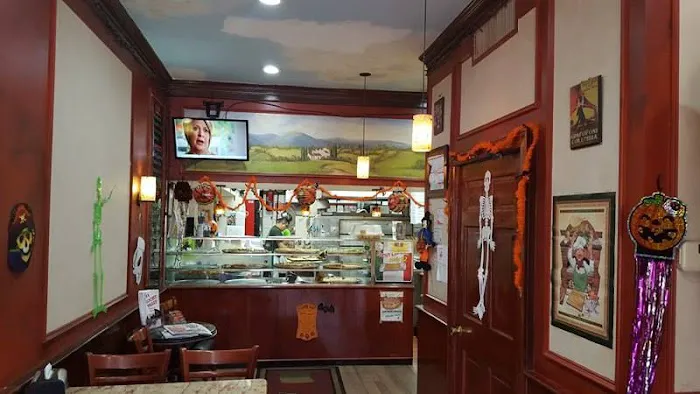 Locust Valley Pizza Cafe Picture 9