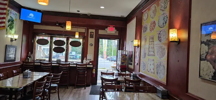 Locust Valley Pizza Cafe Picture 4