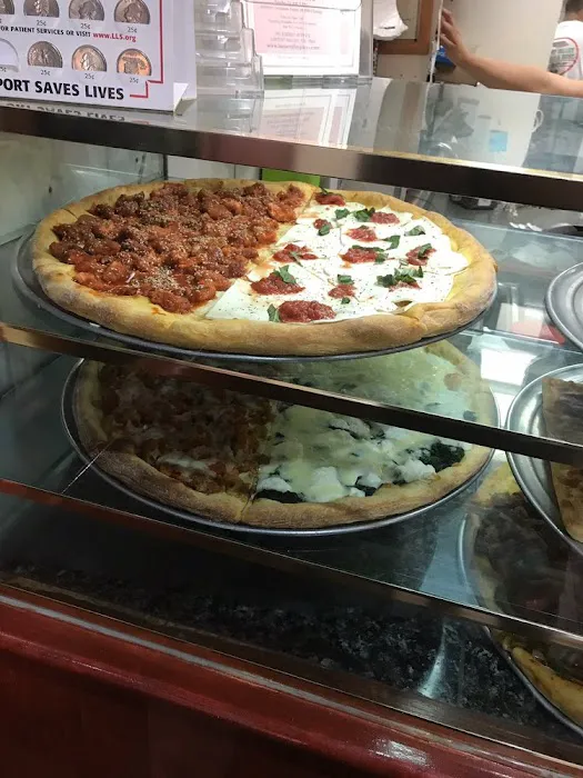 Locust Valley Pizza Cafe Picture 10