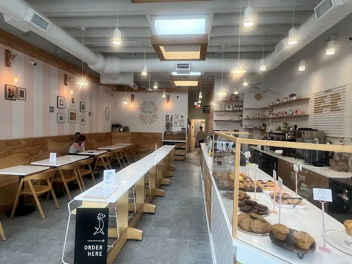 Honey's Bistro Picture 10