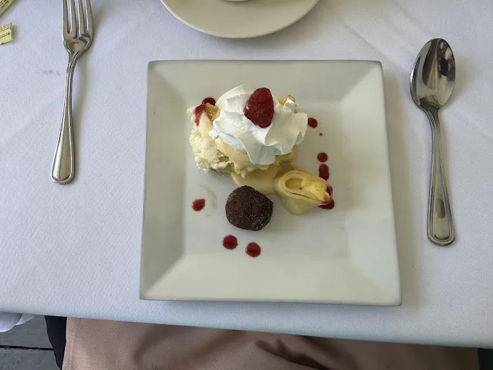 Barney's Restaurant Picture 2