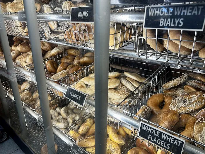 Goody's Bagels & Spreads Picture 8